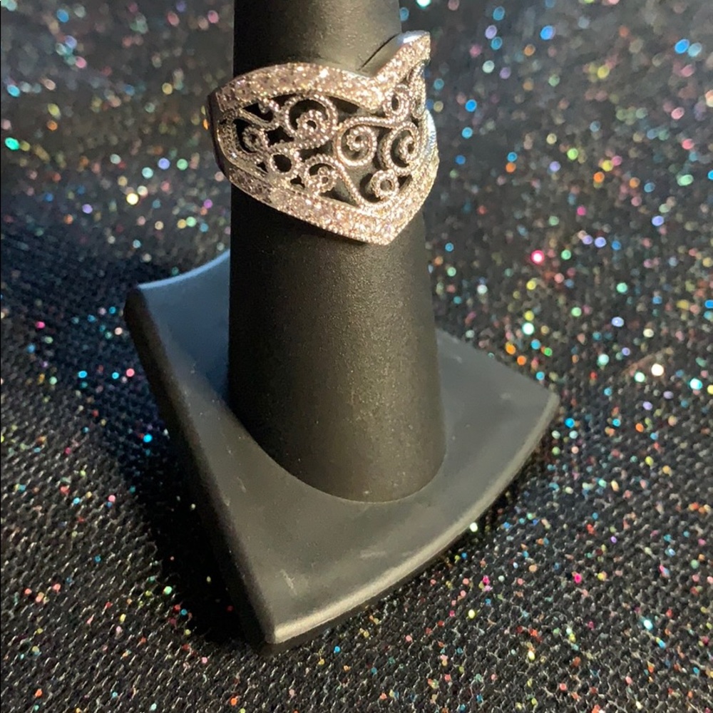 Size 6 ring